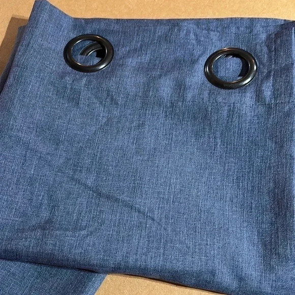 Curtains - Picture 1 of 4